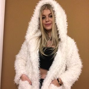 Forever 21 Luxe Bearcoat